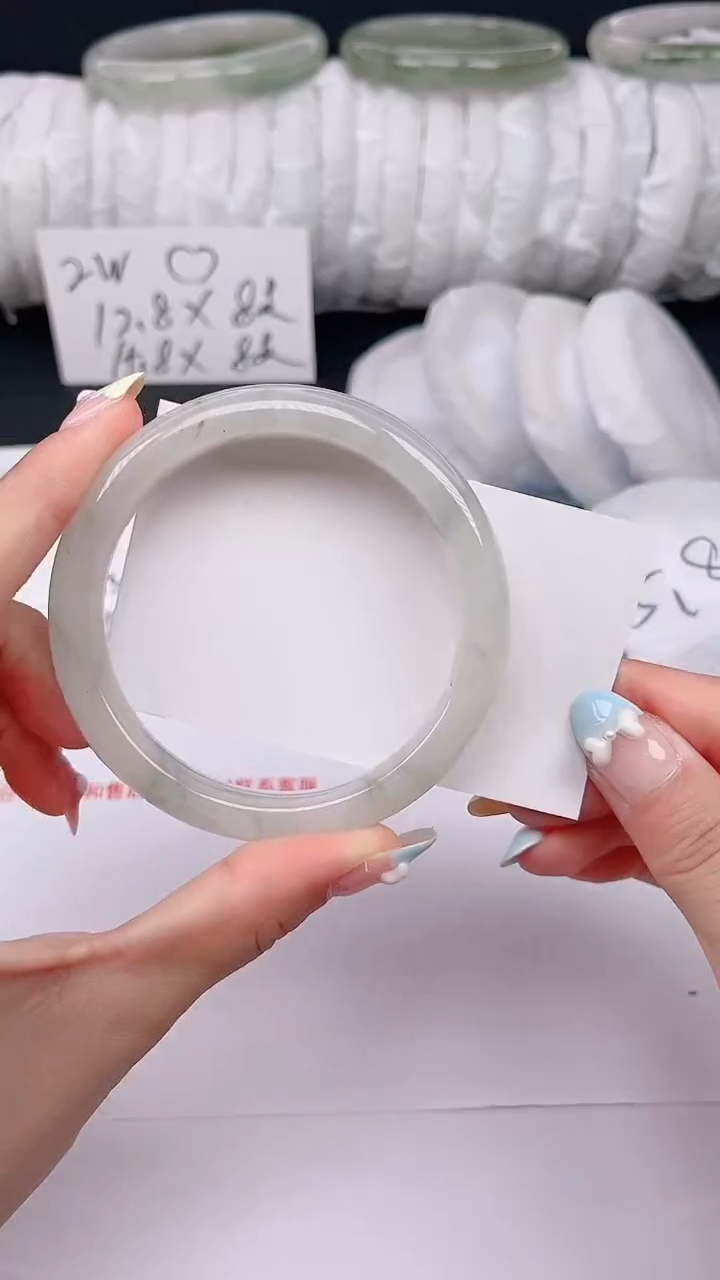 石英质玉手镯未镶嵌319-60/61