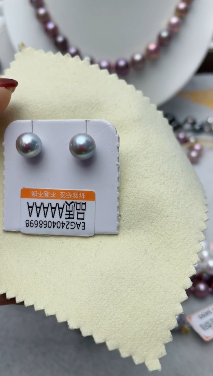 【闪购商品】海水珍珠耳饰18K金镶嵌W63