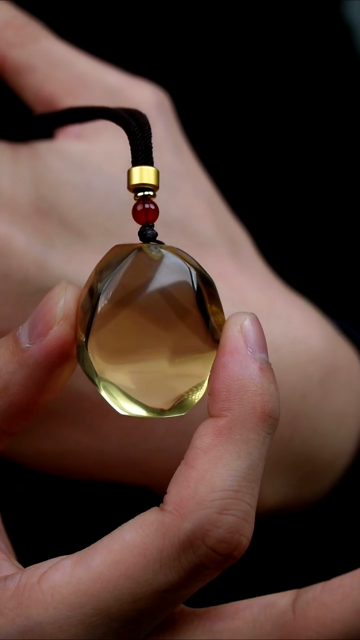 吊坠(赠链)未镶嵌水晶水晶