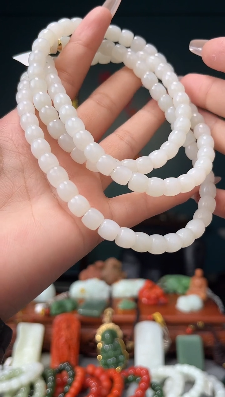 和田玉未镶嵌颈饰项链