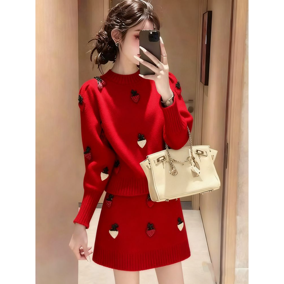 今年流行针织套装秋冬小个子穿搭女2025新款巨好看上衣短裙两件套