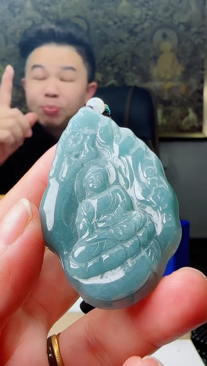 【闪购商品】翡翠颈饰未镶嵌多样性随机发其一