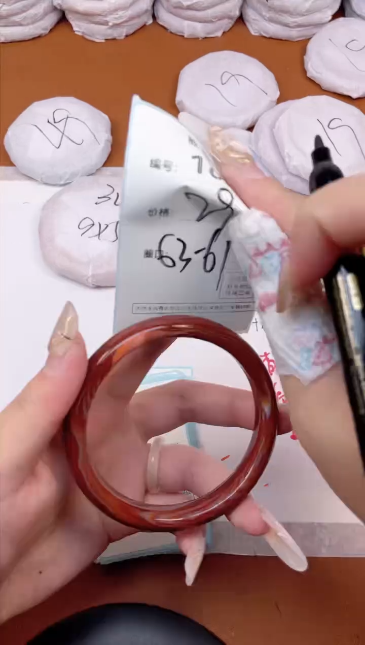 【闪购商品】玛瑙/玉髓手镯未镶嵌166