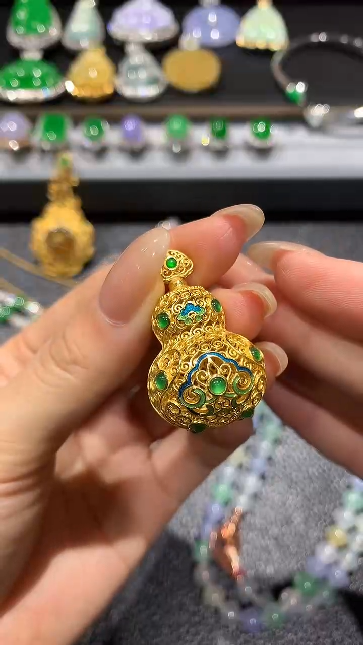 【闪购商品】翡翠吊坠(不含链)银S925镶嵌4多人多样性随机发货1件