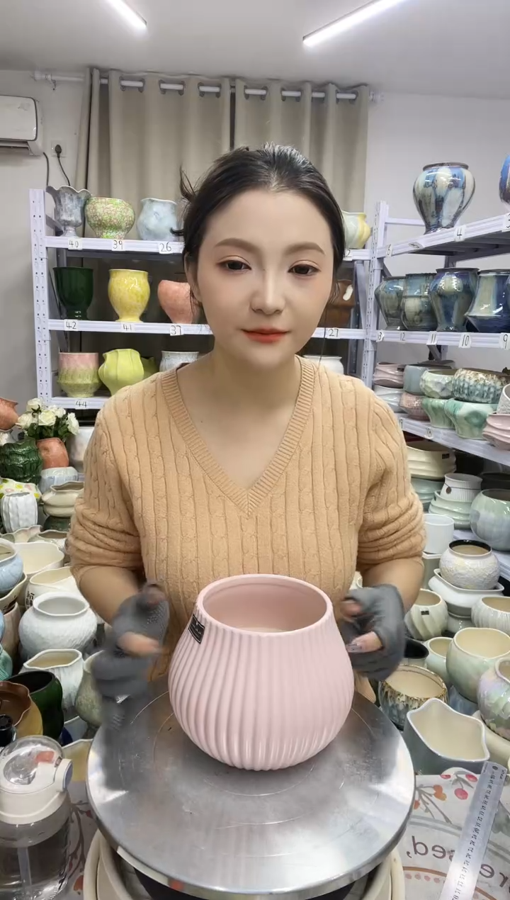 【12.1】花盆 高度：14  口径：11