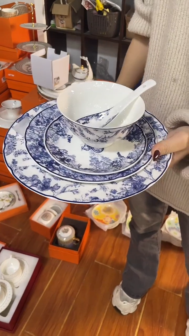 杯鸿辉家品牌瓷器，京东包邮！