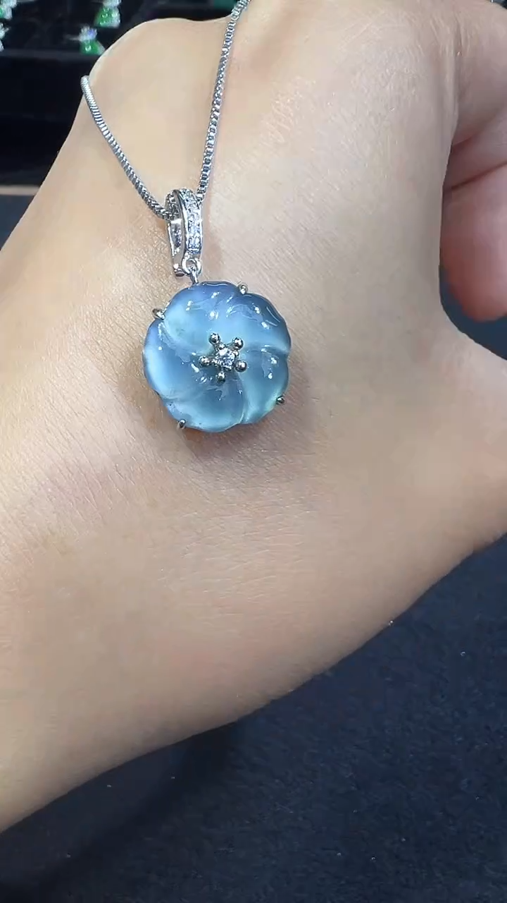 颈饰未镶嵌翡翠多样性其一不含链