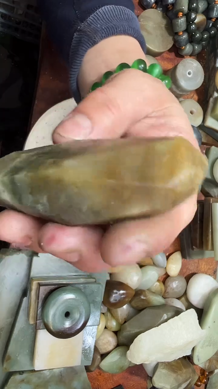 未镶嵌和田玉珠宝半成品1