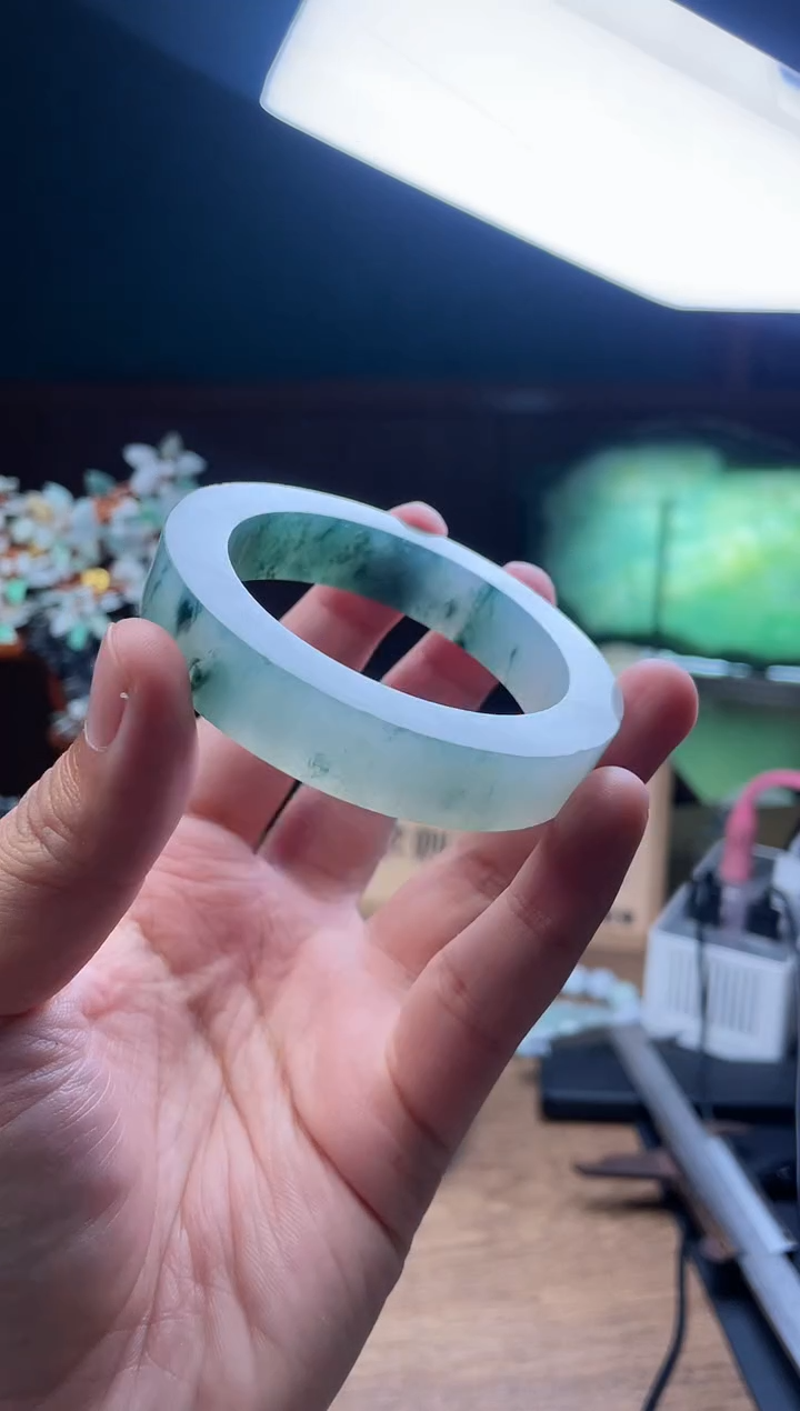 【闪购商品】定制翡翠手镯未镶嵌定制