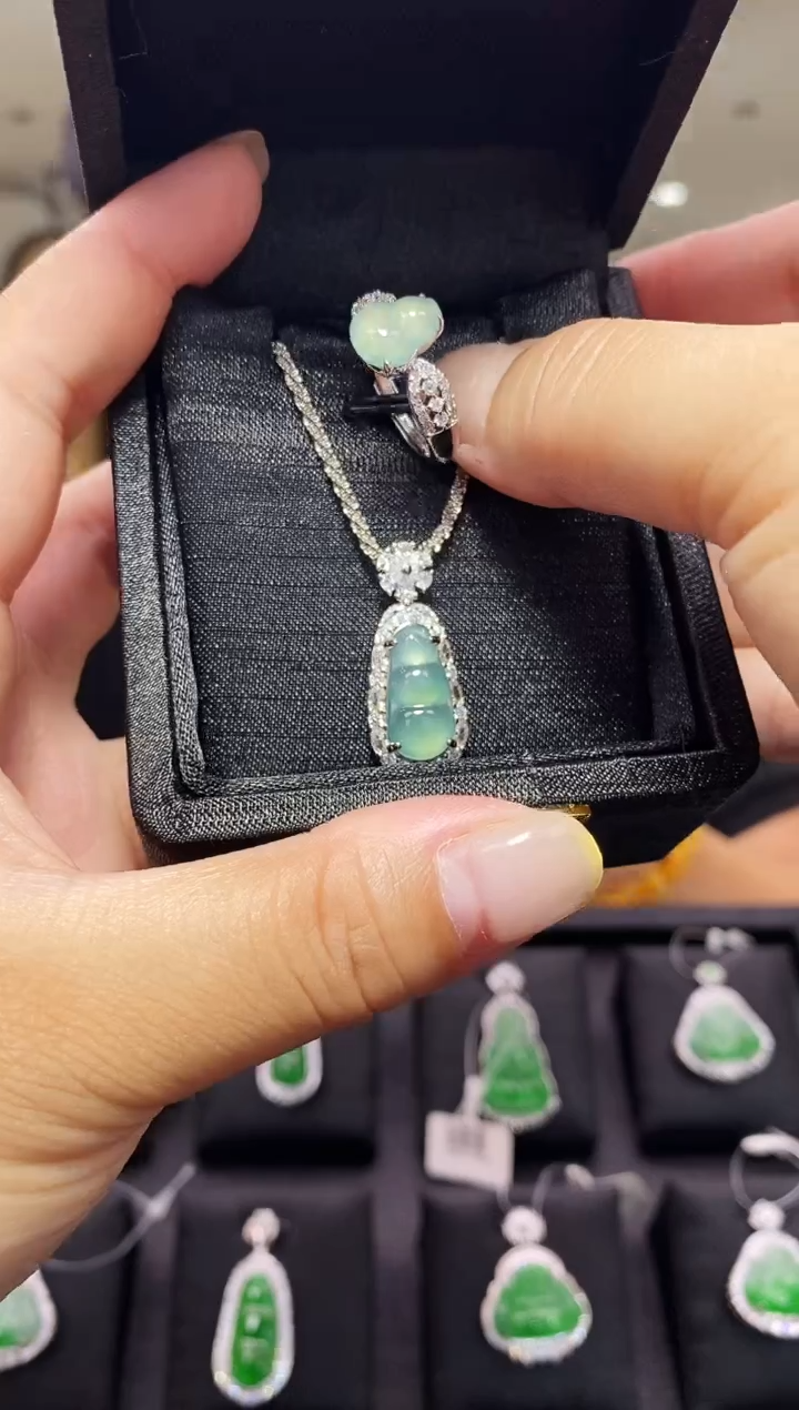 套链未镶嵌翡翠翡翠套装