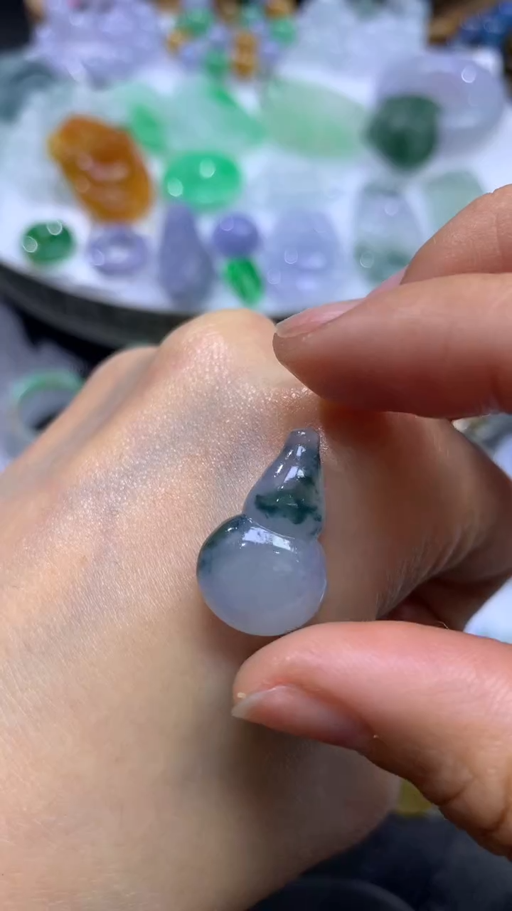 【闪购商品】定制翡翠未镶嵌翡翠