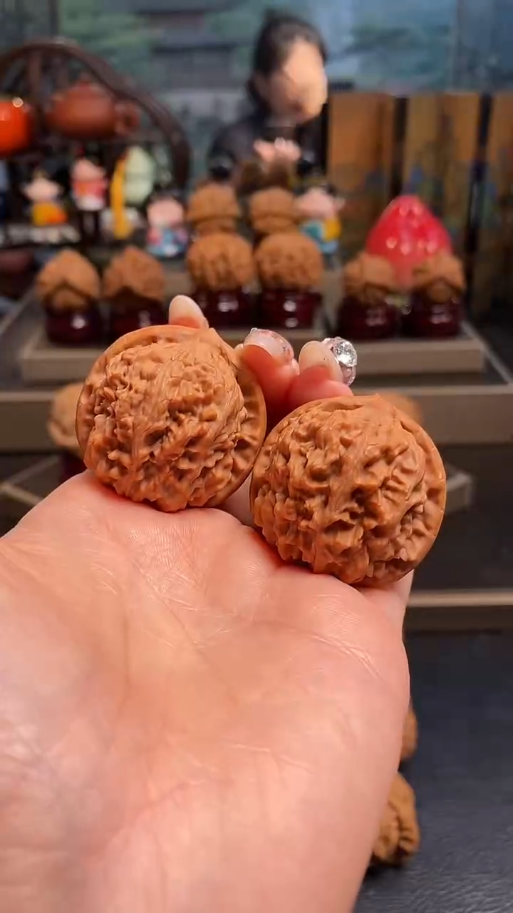 【闪购商品】文玩核桃吊坠K252龙墩37