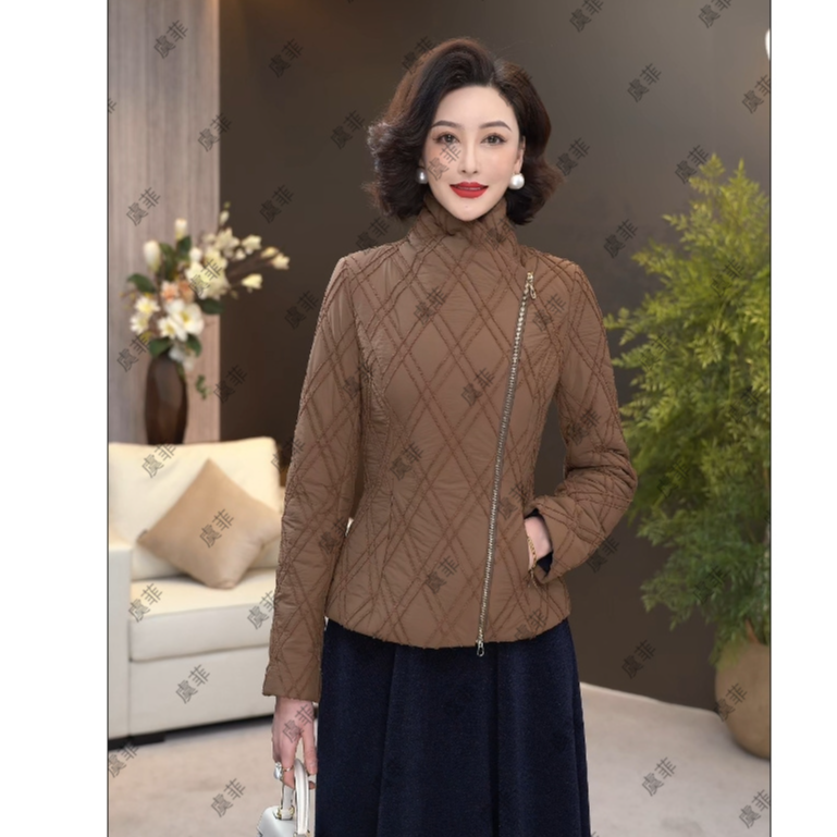 2025冬新款高奢轻软棉服绗绣高雅时尚气质保暖百搭棉服