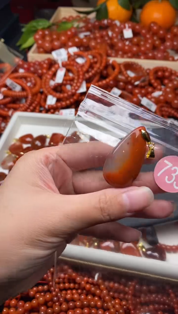 【闪购商品】南红玛瑙珠宝奇石未镶嵌733