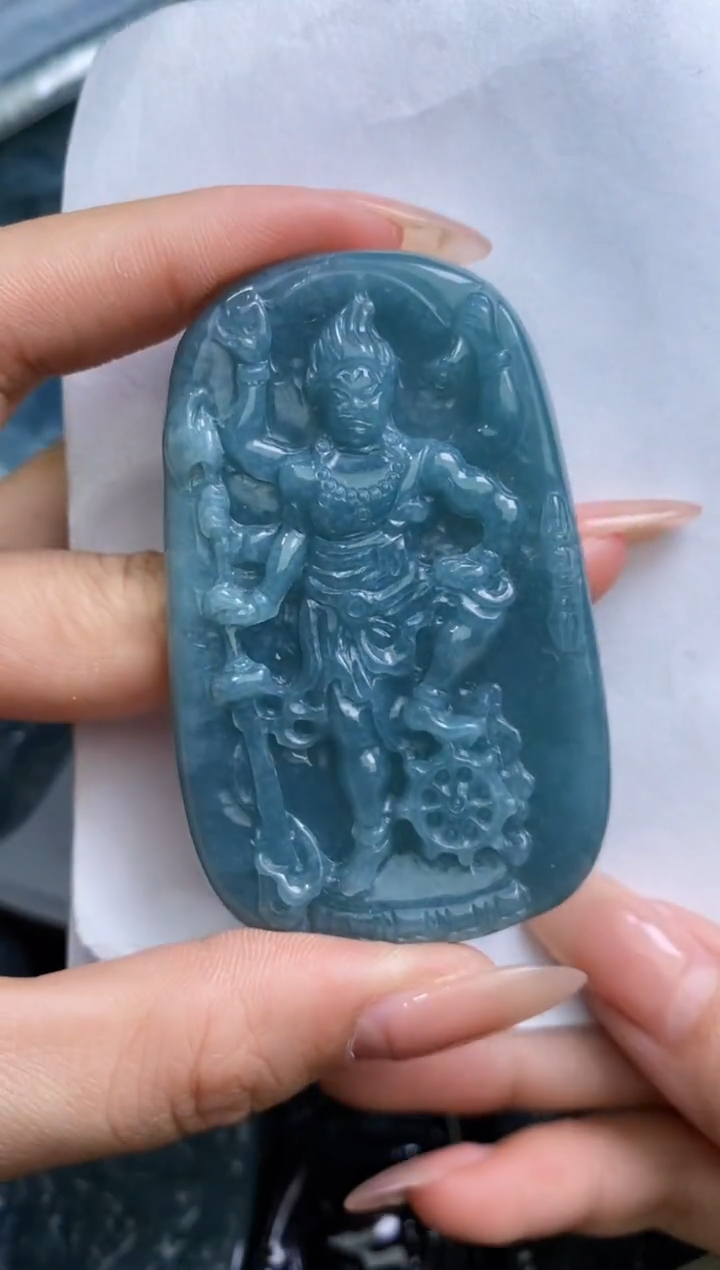 【闪购商品】翡翠颈饰未镶嵌           