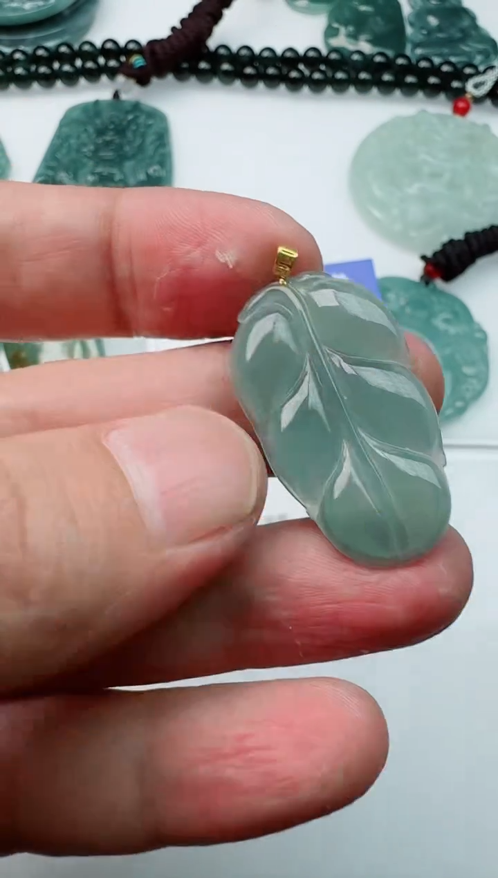 【闪购商品】翡翠颈饰未镶嵌145345343434344