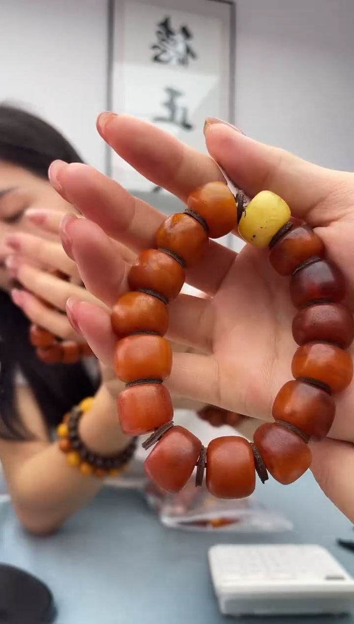 未镶嵌蜜蜡珠宝奇石035 微瑕假一罚十多样性发其一