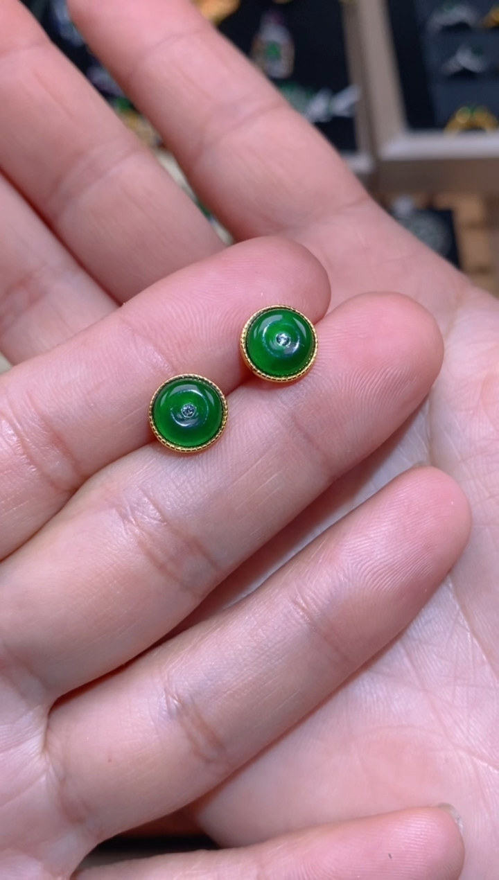 【闪购商品】翡翠耳饰银S925镶嵌耳钉