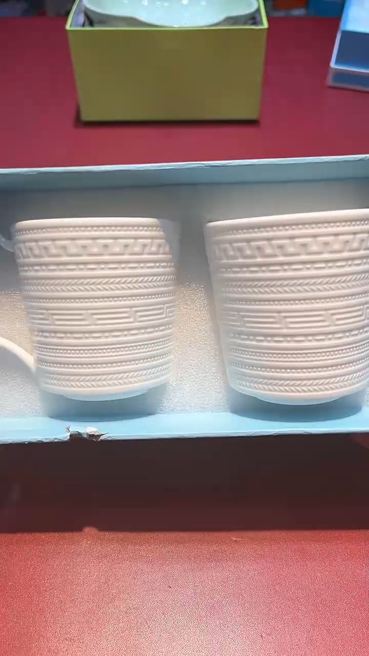 【闪购商品】瓷片锅碗瓢盆一件不剩