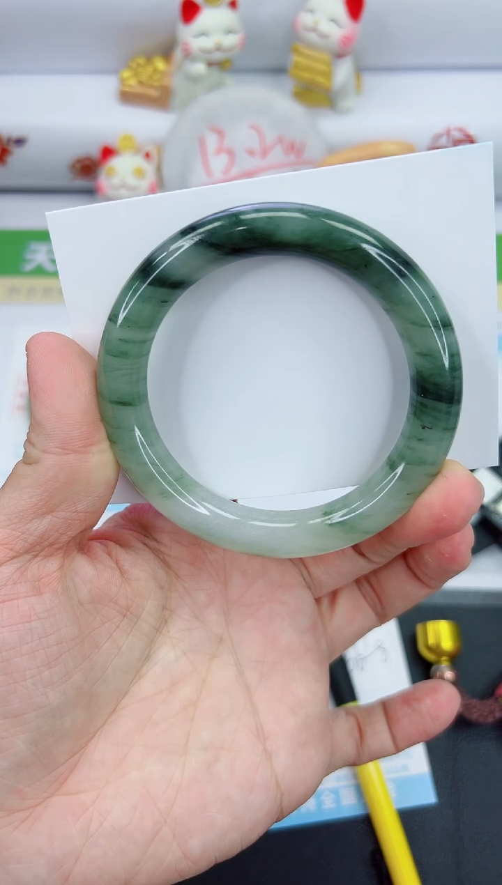 【闪购商品】石英质玉手镯未镶嵌1062-57