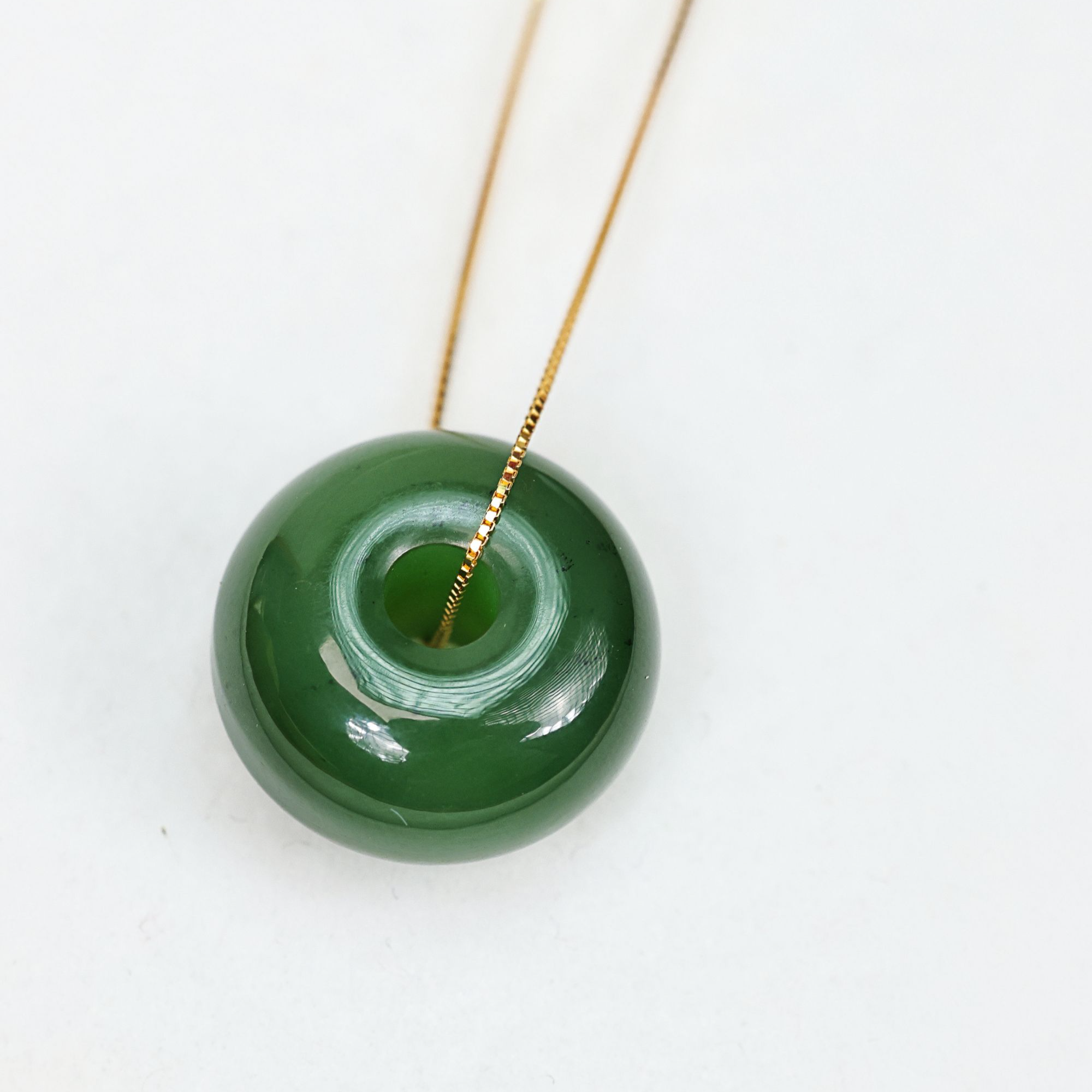 【一源珠宝】天然和田玉碧玉辣阳绿平安扣吊坠