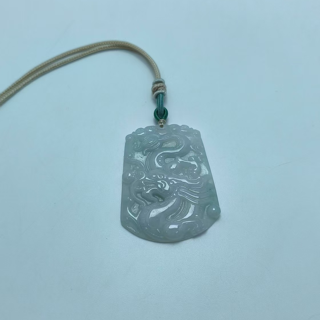 B6299 翡翠长形龙牌坠 多样性发货其一 气质 | 时尚 | 经典 珠宝