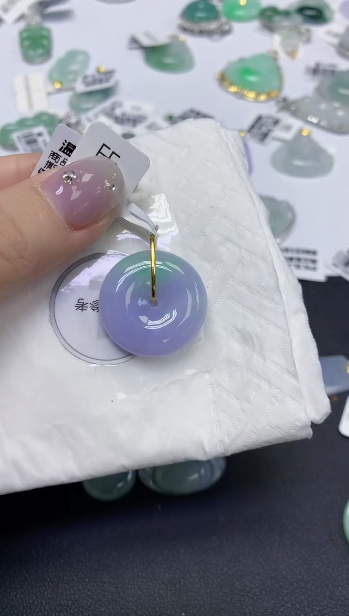 颈饰18K金镶嵌翡翠天然缅甸翡翠A货多样性发一件