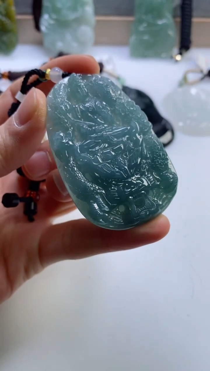 【闪购商品】翡翠挂件未镶嵌