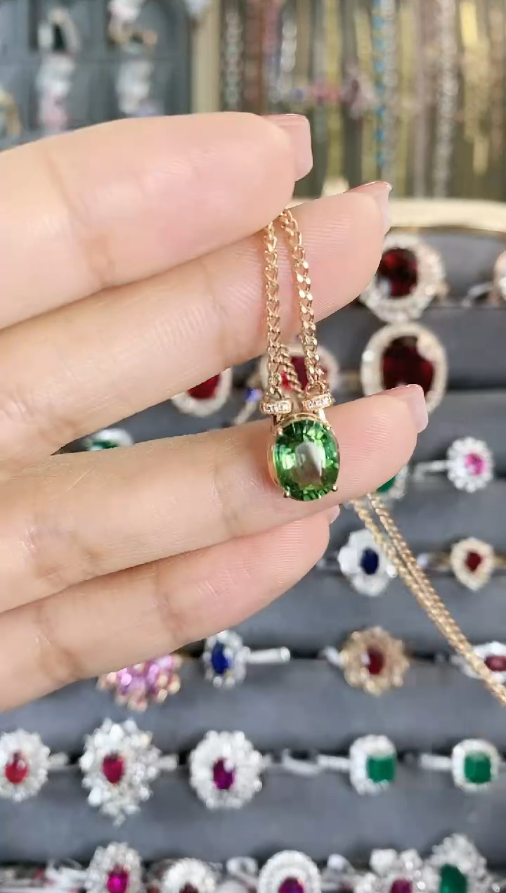 【闪购商品】碧玺项链18K金镶嵌一条