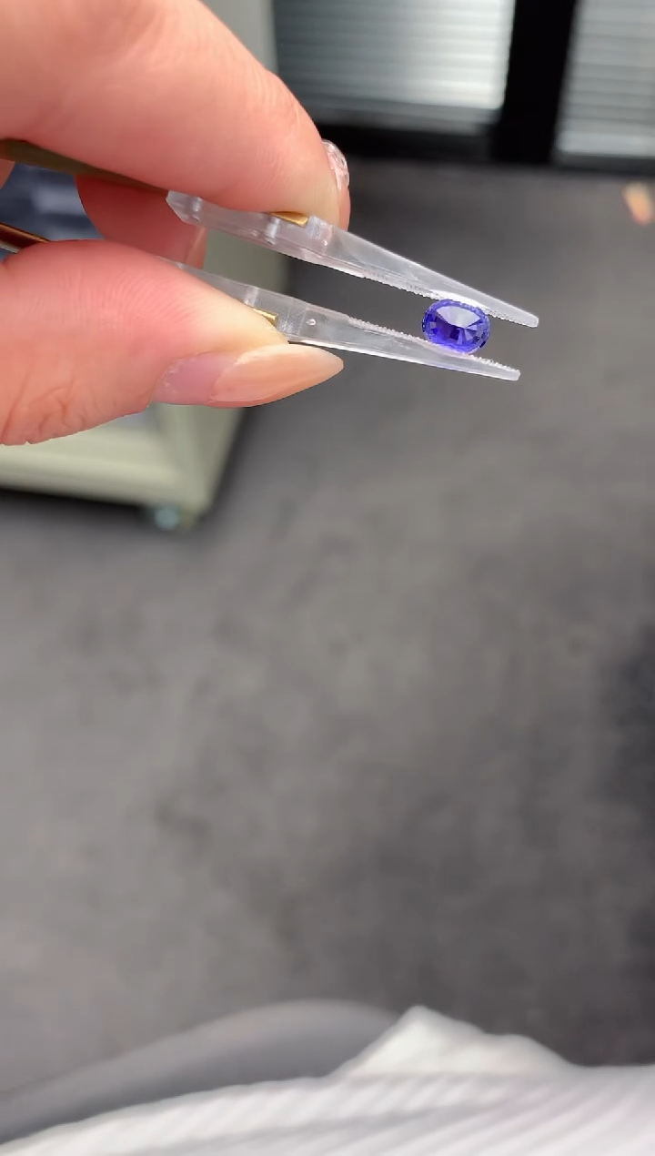 【闪购商品】彩色蓝宝石裸石未镶嵌1ct紫蓝宝