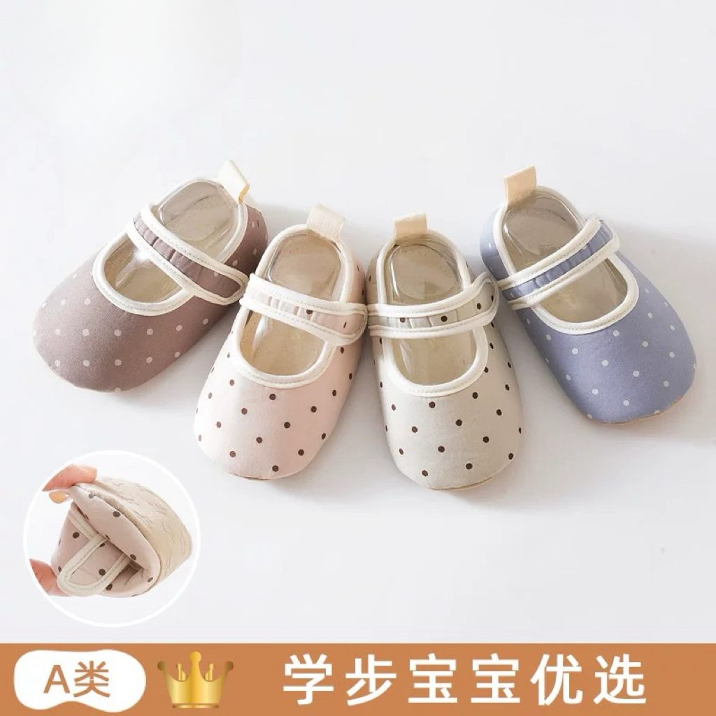 春季婴幼儿学步软底鞋0-12个月女宝宝防滑透气0-1岁室内宝宝鞋子