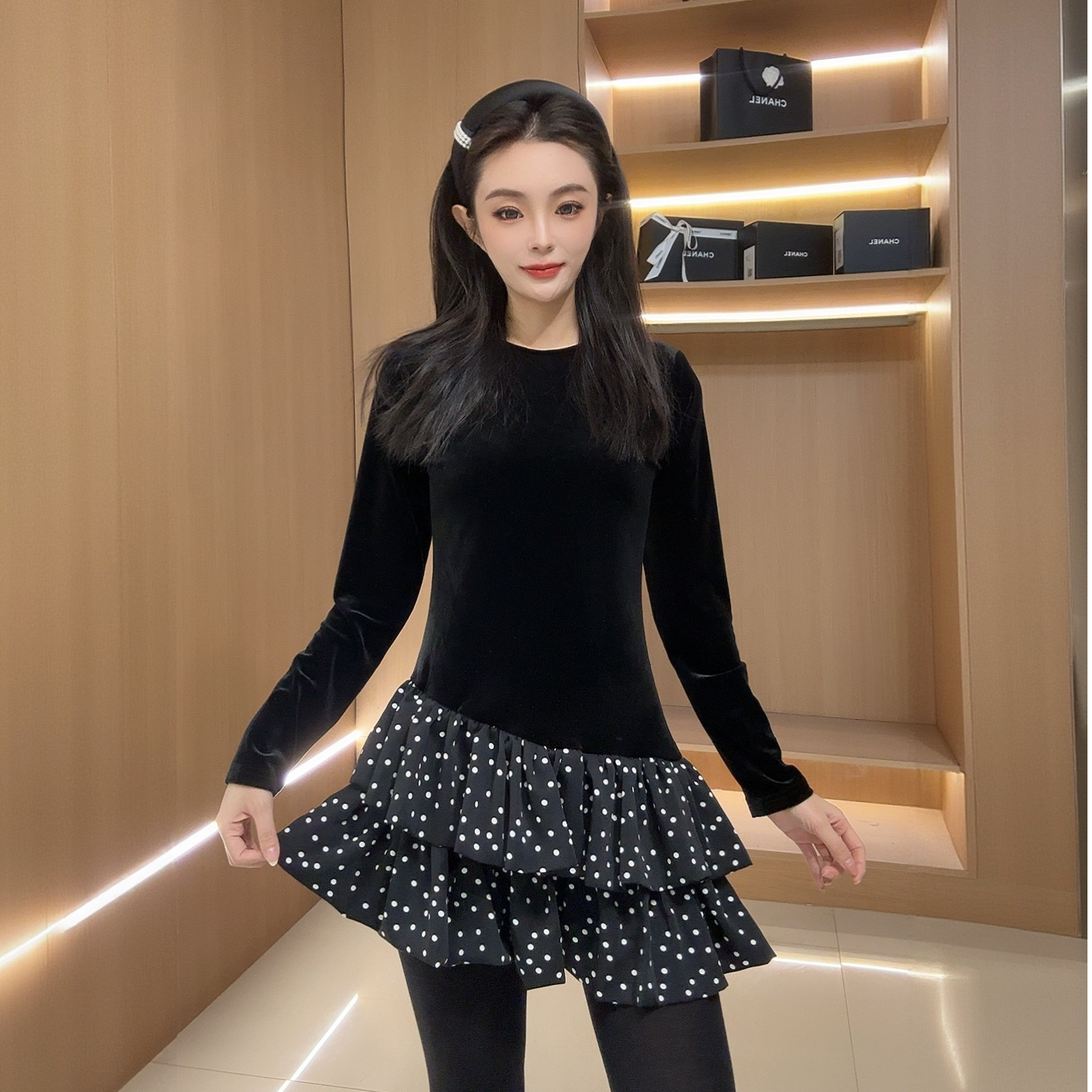 韩版设计感立体双层不规则波点荷叶边减龄显瘦丝绒连衣裙裙子1155