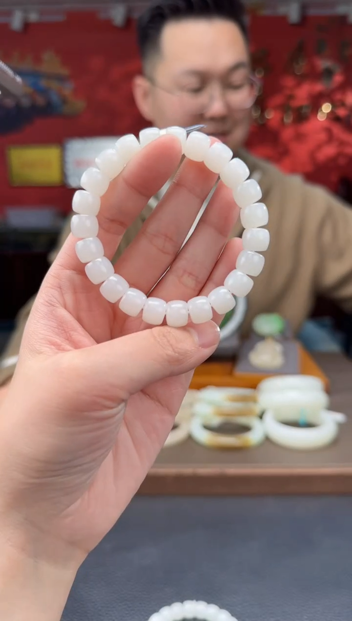 【闪购商品】和田玉手串未镶嵌白玉直切单圈手串