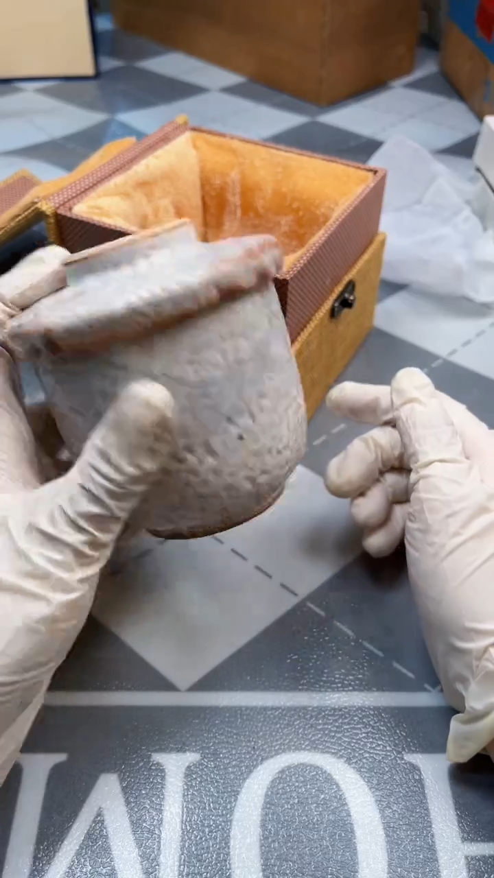 瓷片陶瓷如图所示周边