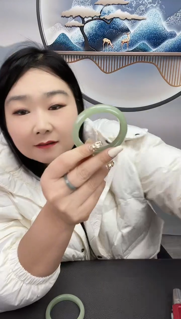 未镶嵌密玉绿镯子密玉（石英质玉）安**具安安玩具