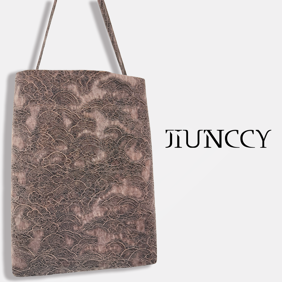 JIUNCCY【祥云】桑蚕丝祥云肌理纹香云纱工艺手工水桶包 52YBB001
