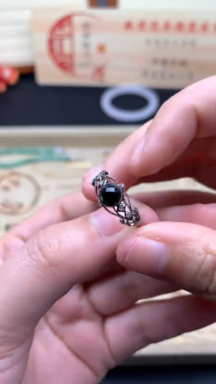 【闪购商品】定制翡翠18K金镶嵌///////////