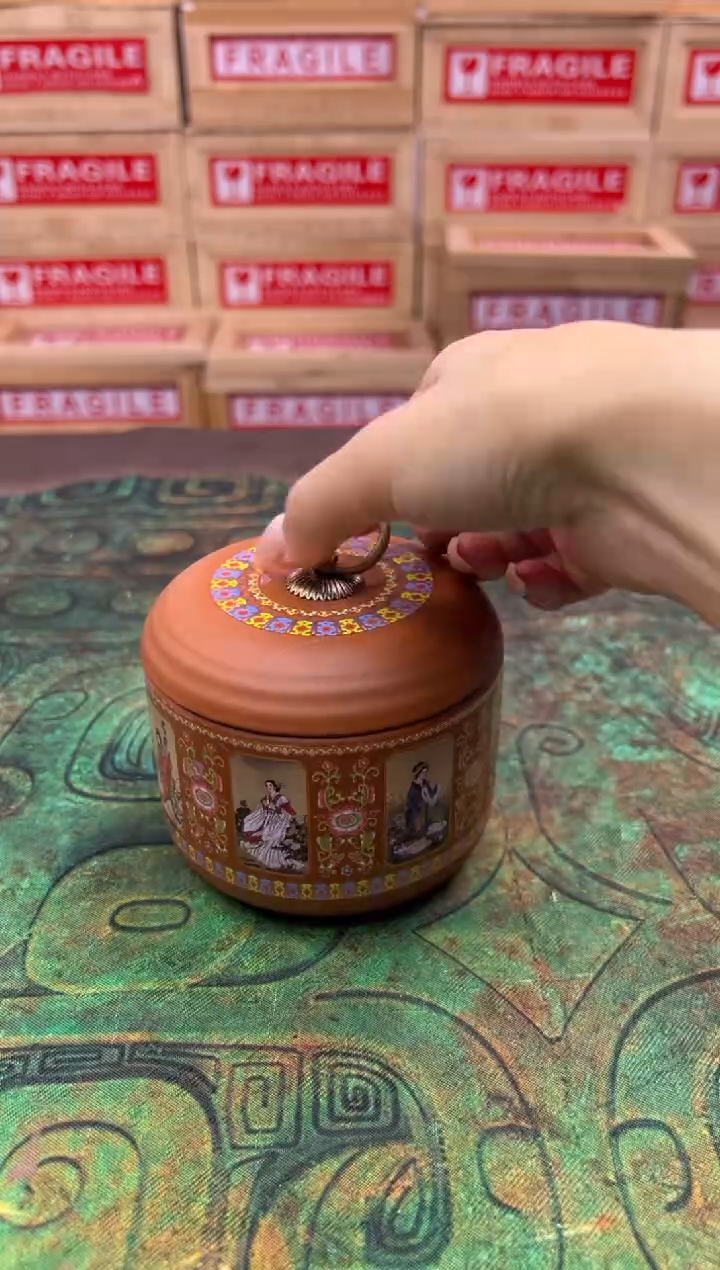 四大美人茶叶罐              