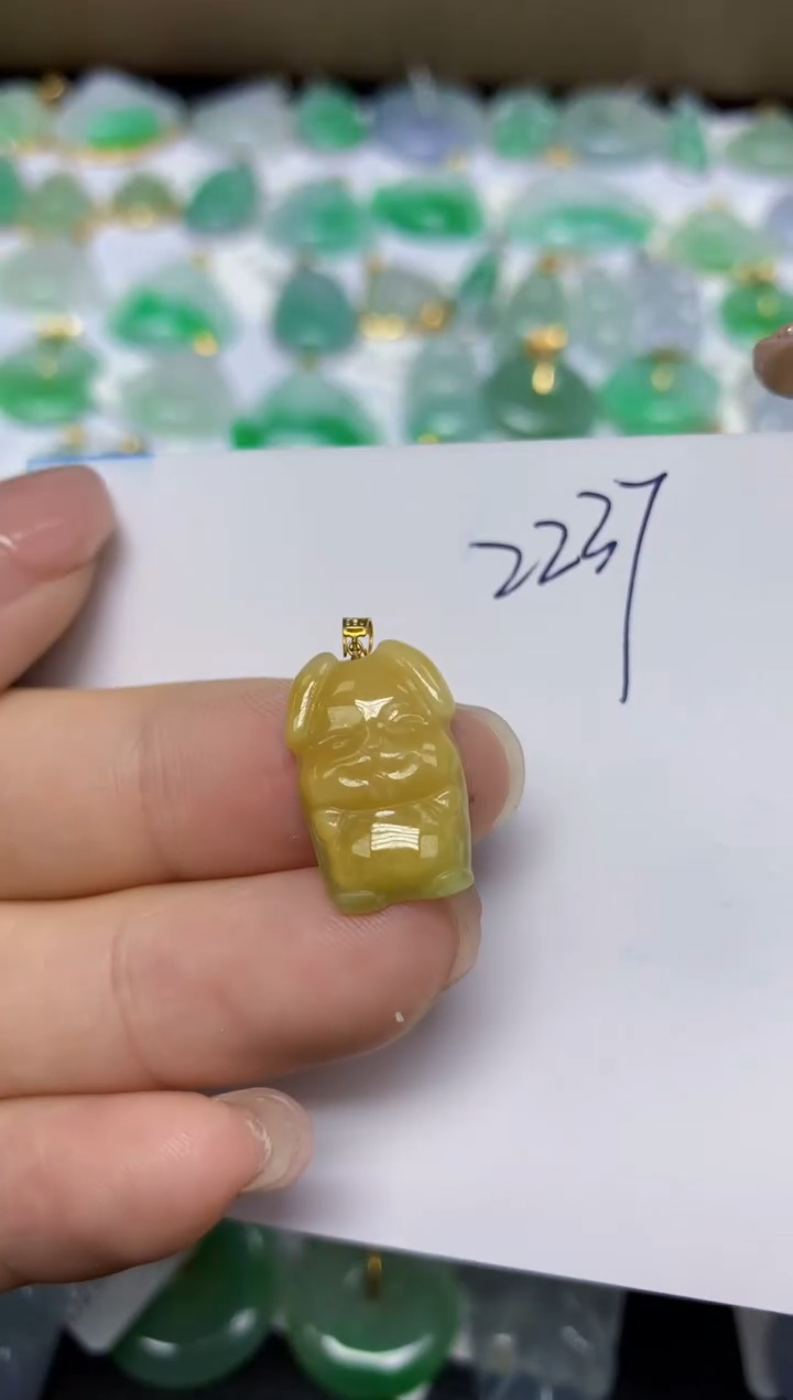 【闪购商品】翡翠挂件18K金镶嵌 天然翡翠A货