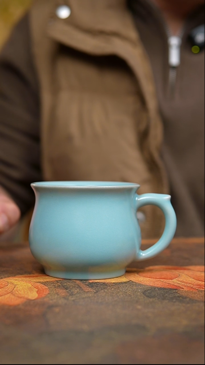 杯仿古天青手把布袋杯一级礼盒