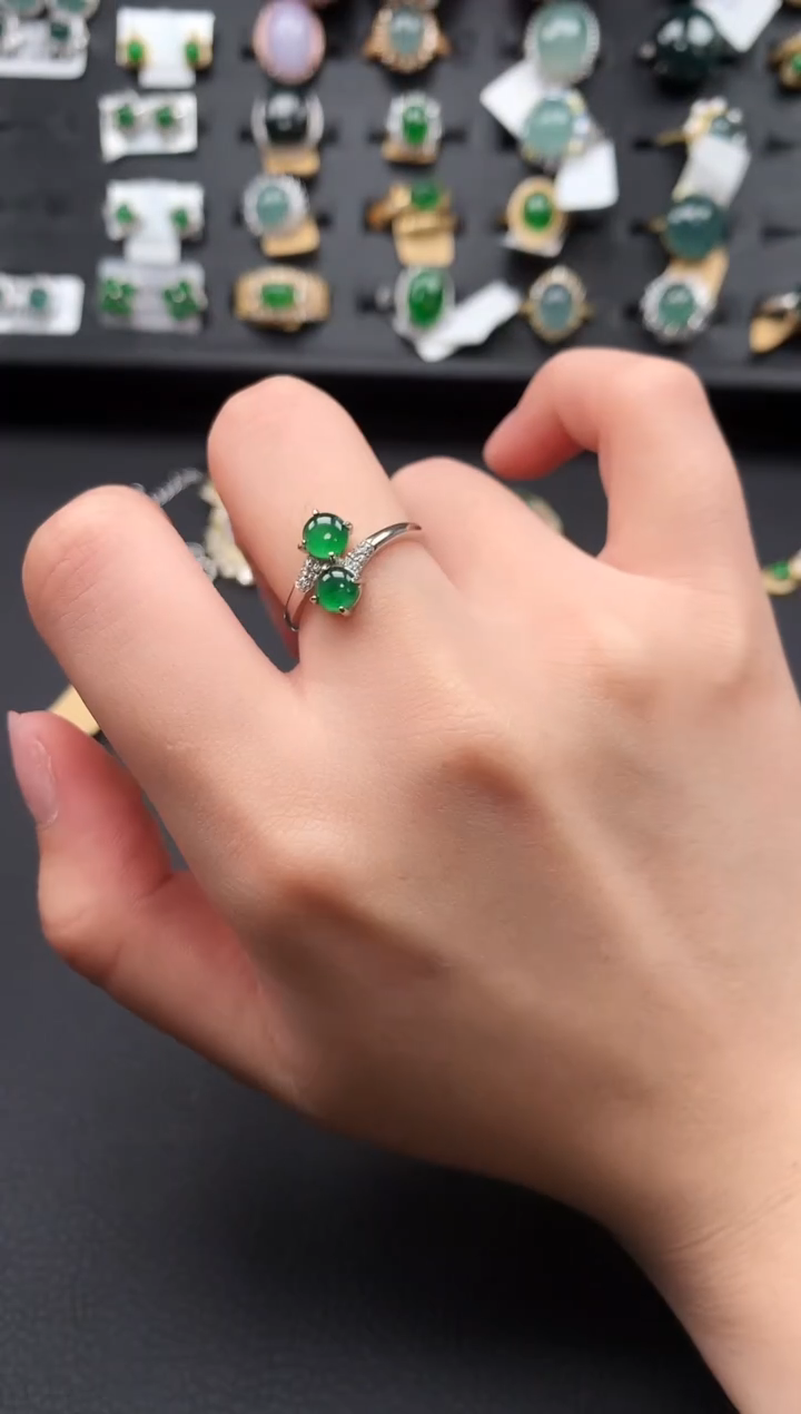 【闪购商品】翡翠戒指银S925镶嵌52141