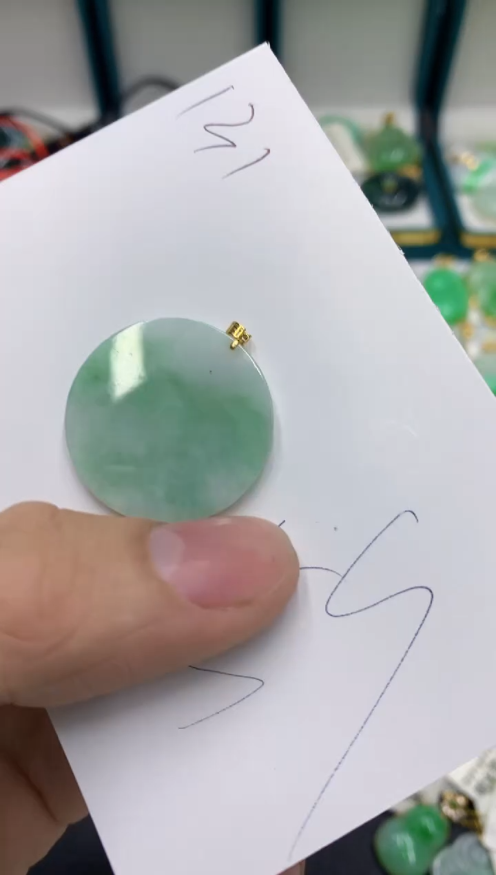 【闪购商品】翡翠颈饰18K金镶嵌1111111111