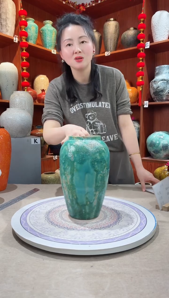 【闪购商品】瓶精品陶瓷花瓶 无花 草原绿 中号