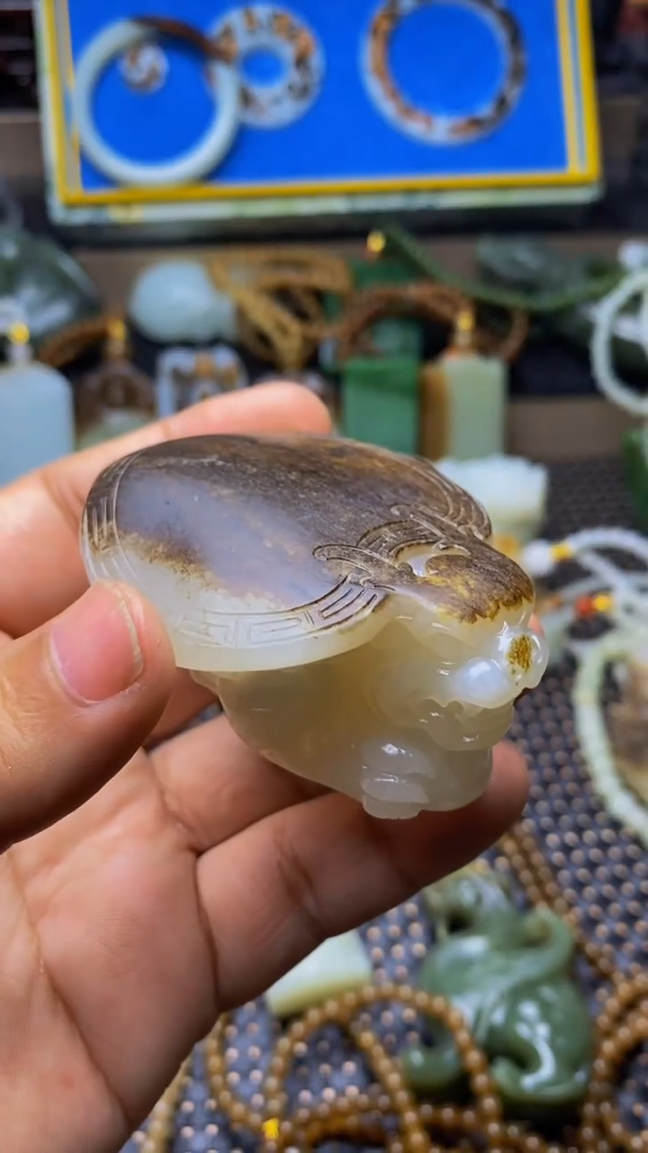 未镶嵌和田玉把件小****丸1