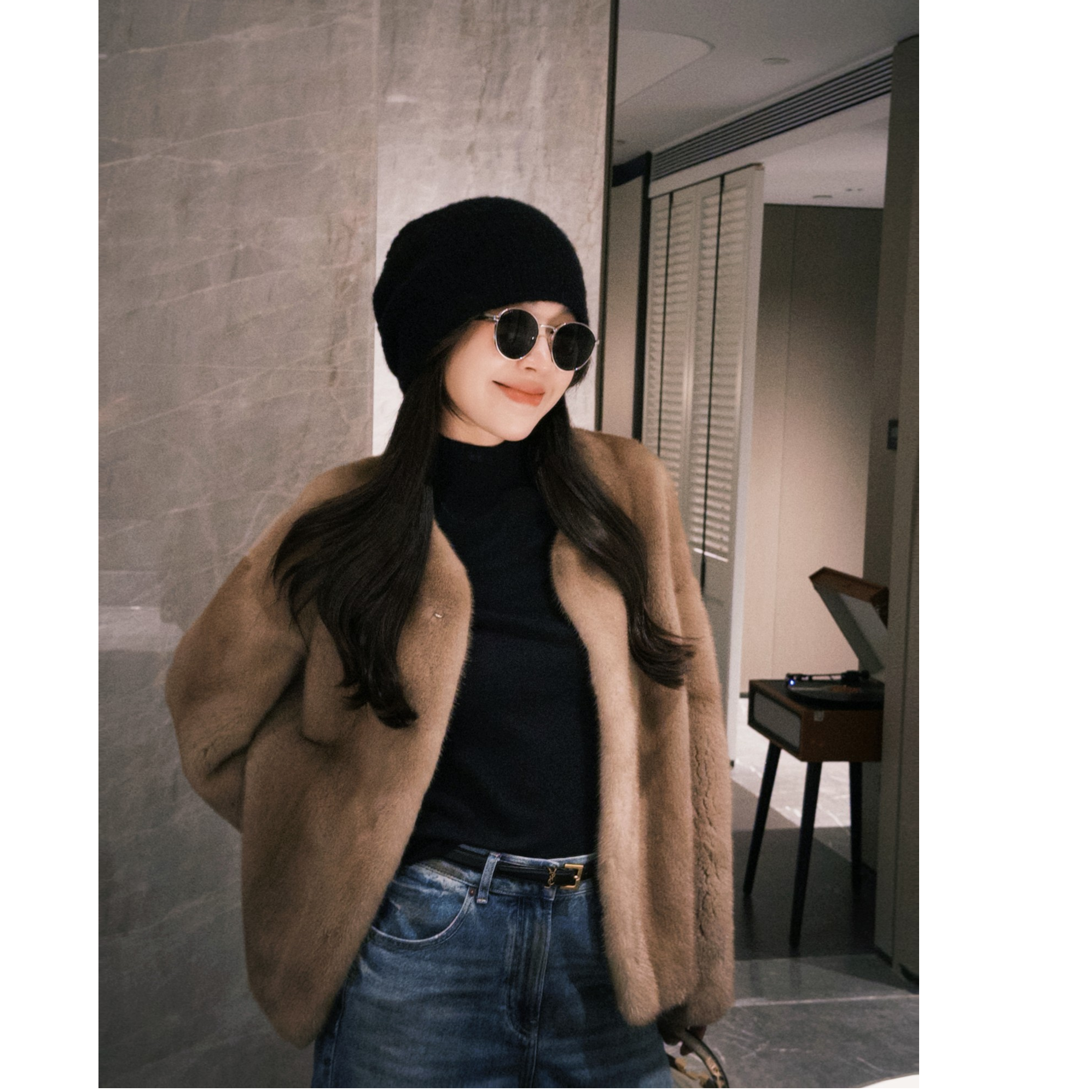 Syna希娜『暖柔冬日』加拿大进口金牌帕斯条水貂外套