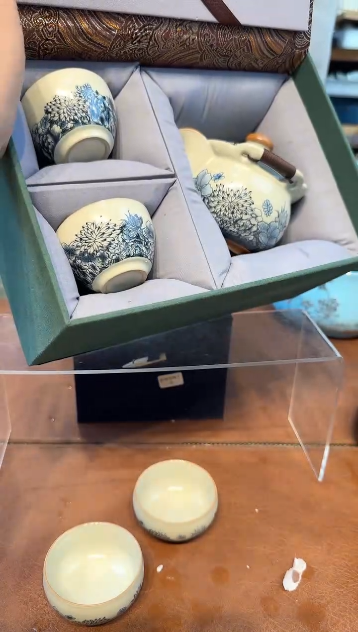 【闪购商品】不带茶盘有带礼盒@@0000