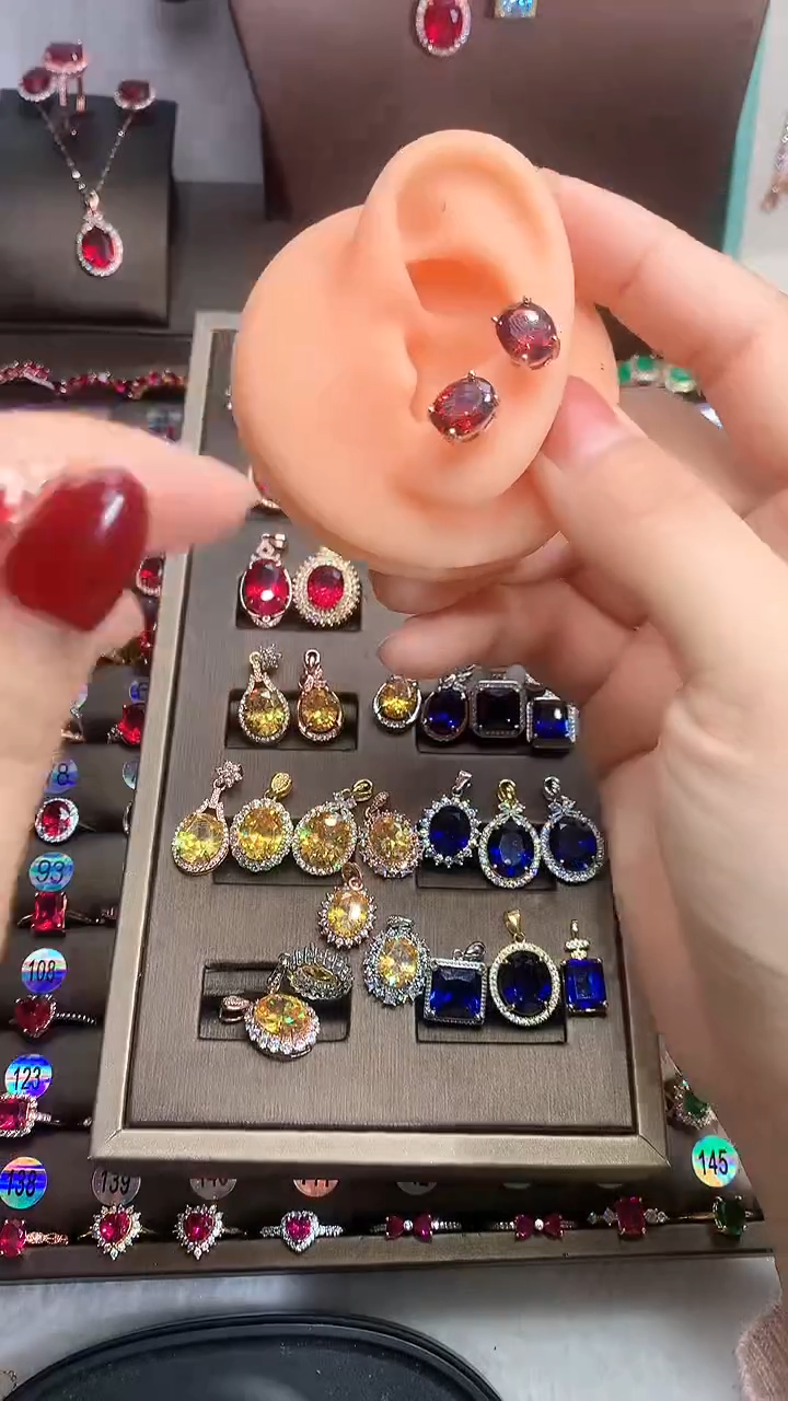 【闪购商品】石榴石（芬达石）耳饰银S925镶嵌玫瑰金8.10