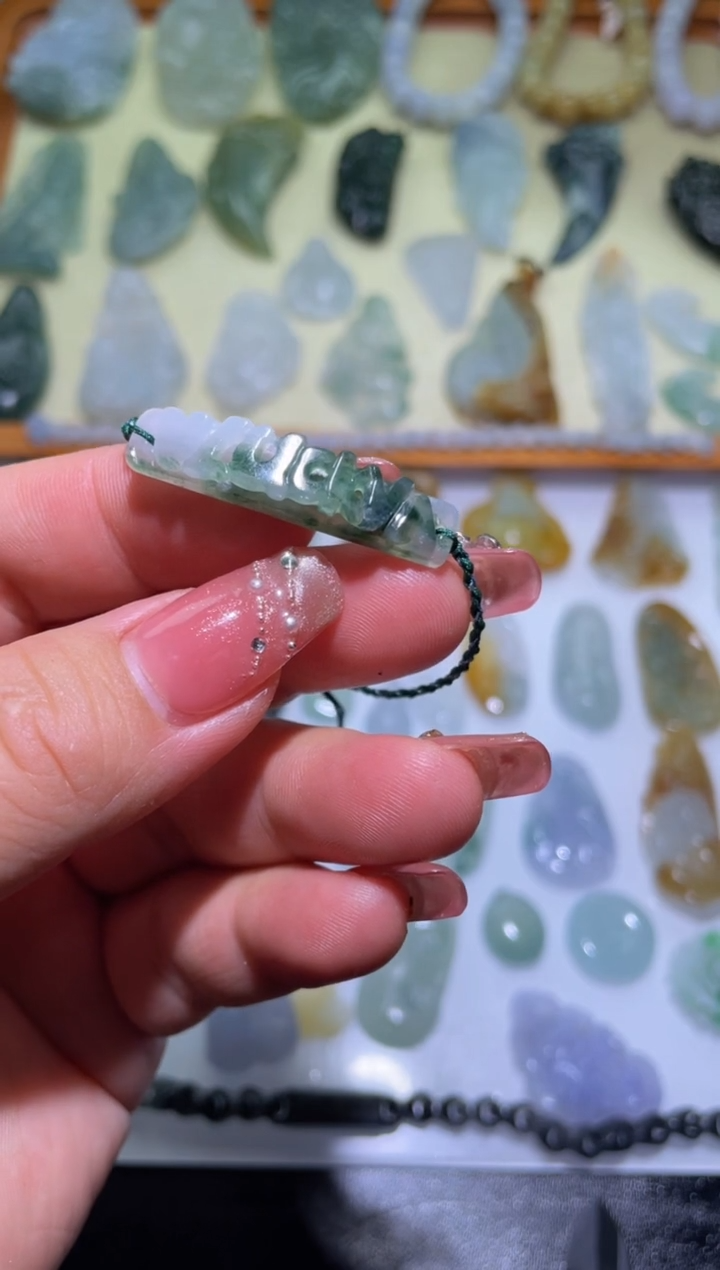 【闪购商品】定制翡翠未镶嵌手牌