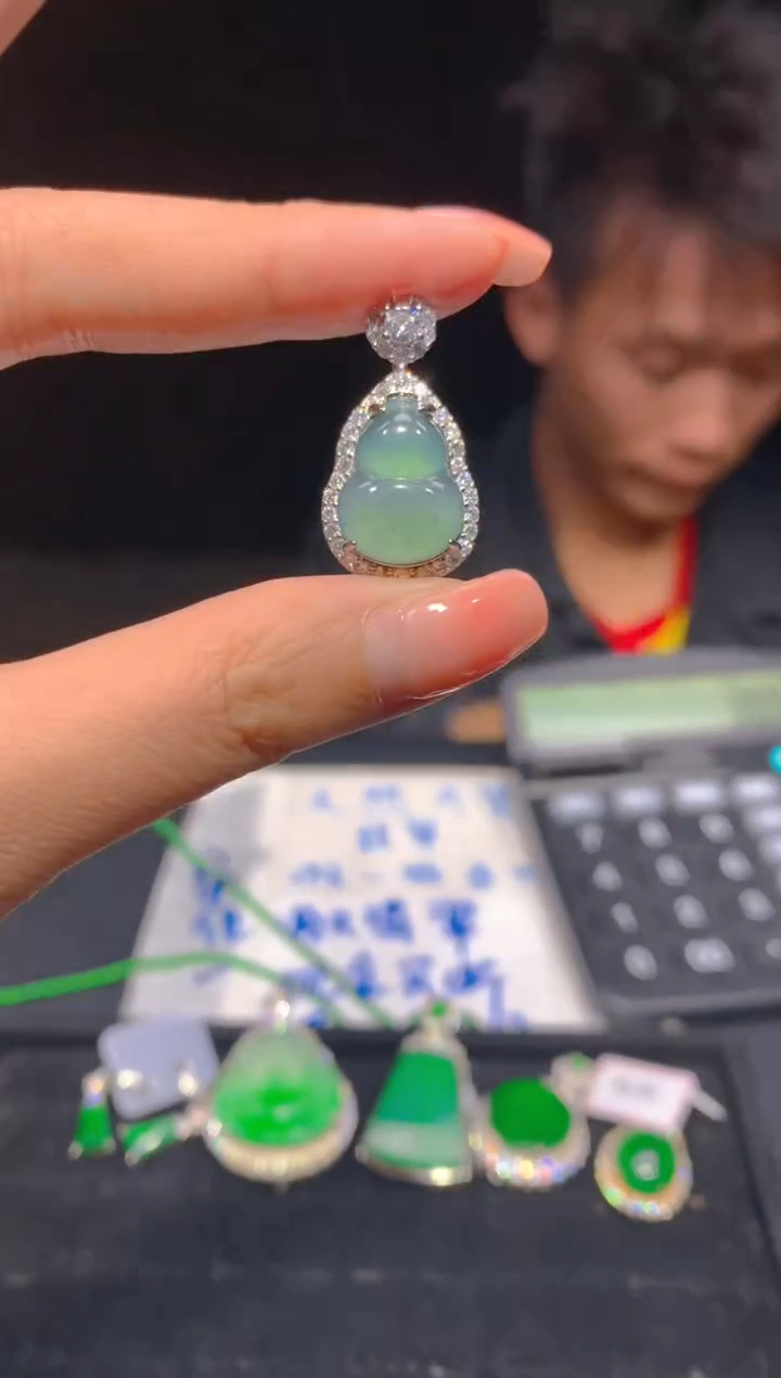 【闪购商品】定制翡翠未镶嵌148多样性发货（发其一）