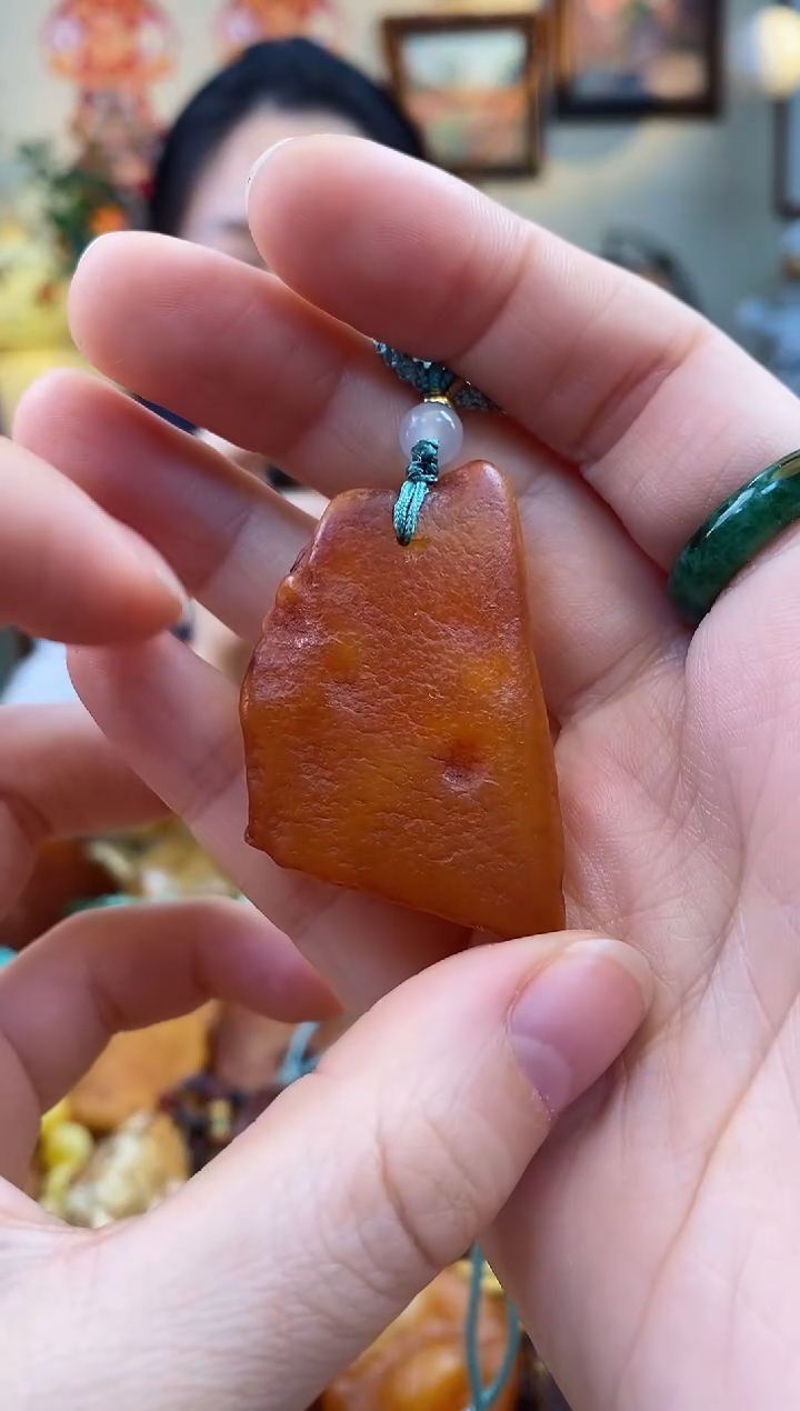【闪购商品】琥珀颈饰未镶嵌吊坠